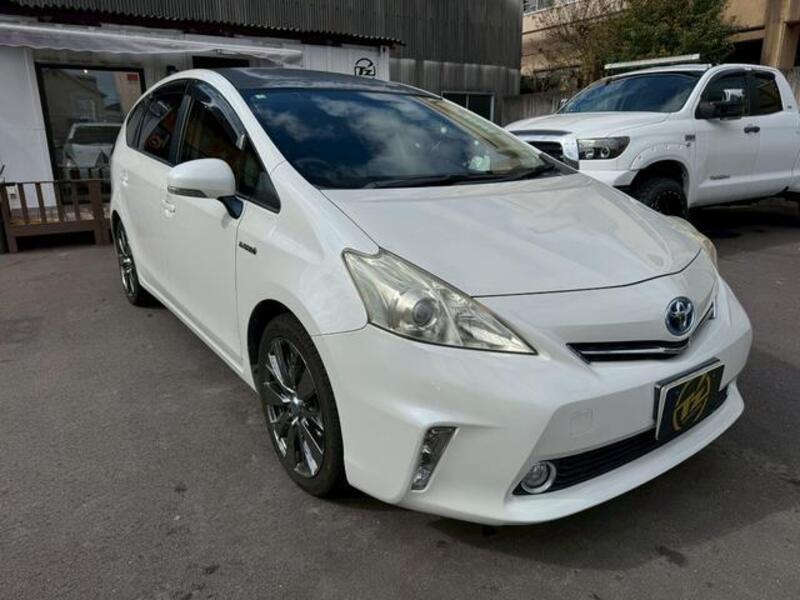 PRIUS ALPHA