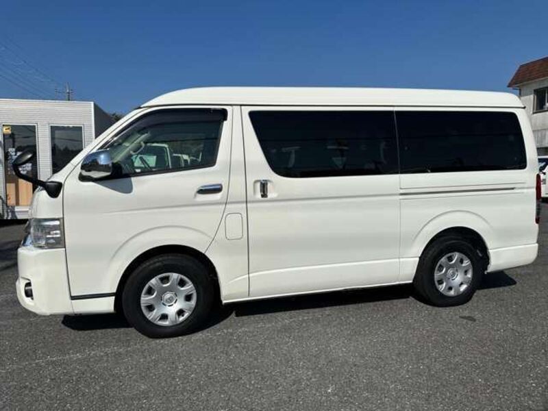 HIACE