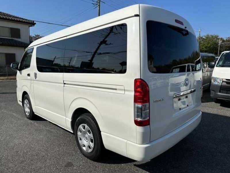 HIACE