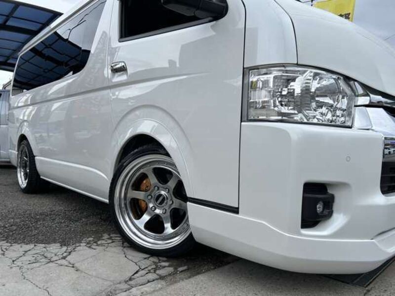 HIACE