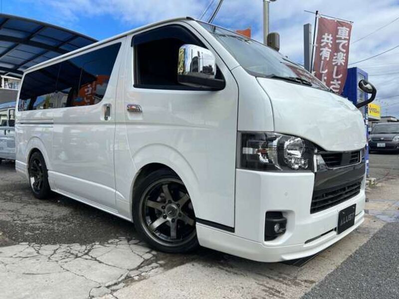 HIACE VAN