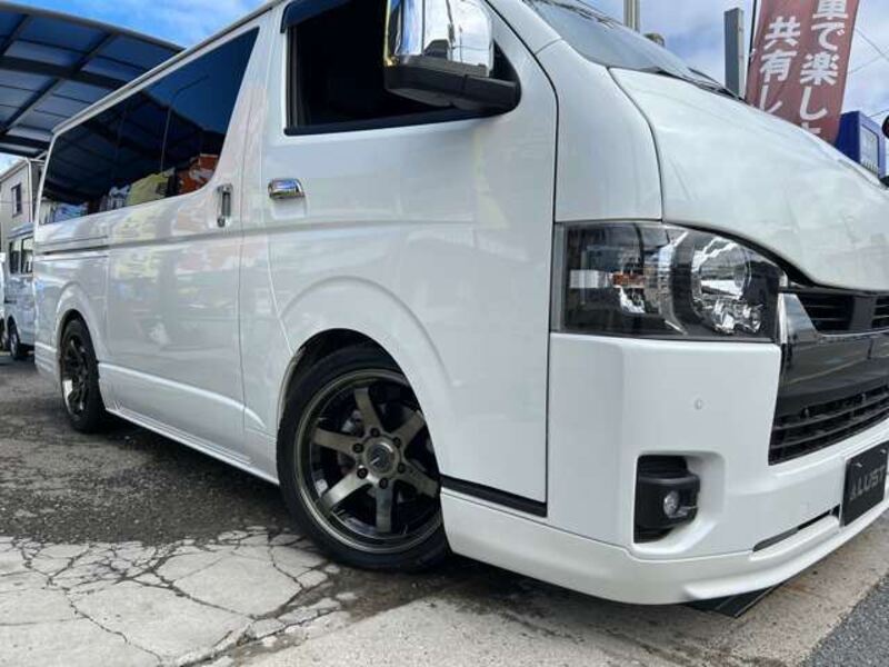 HIACE VAN