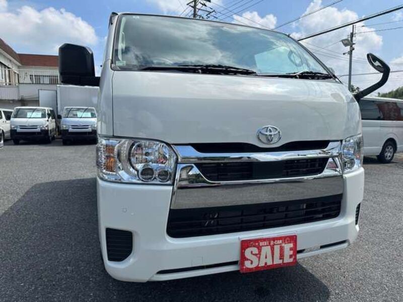 HIACE VAN