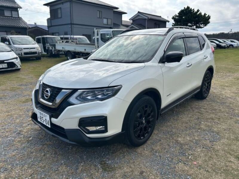 NISSAN X-TRAIL