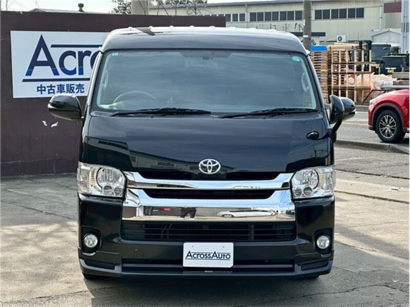 HIACE
