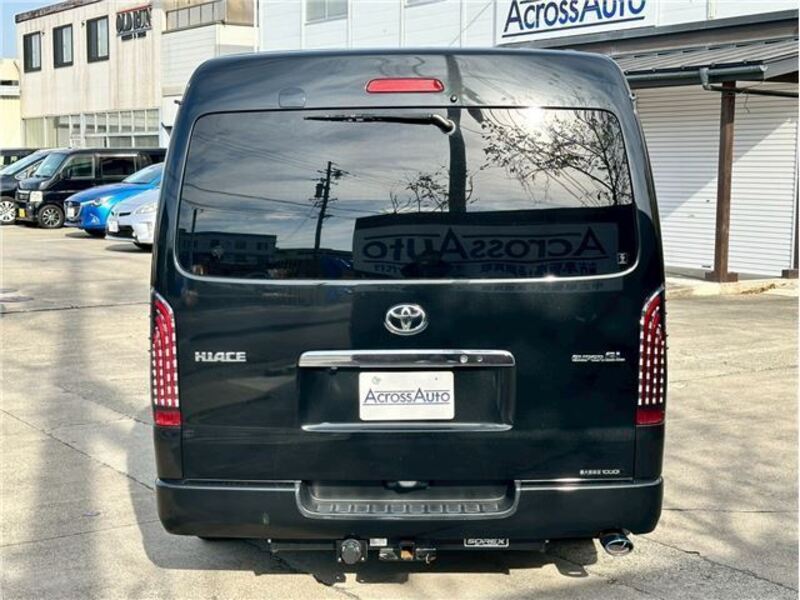 HIACE