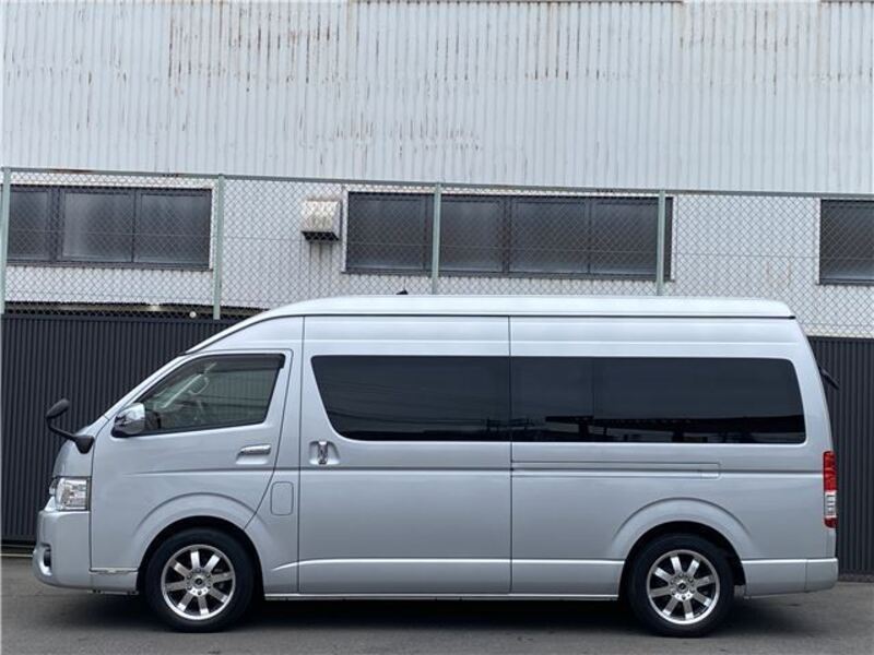 HIACE