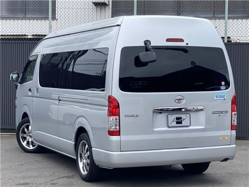 HIACE