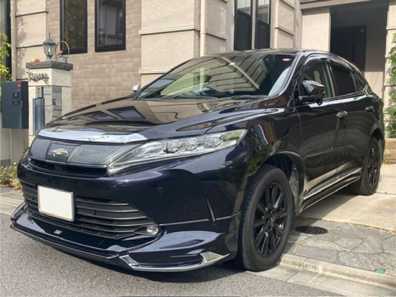 TOYOTA HARRIER