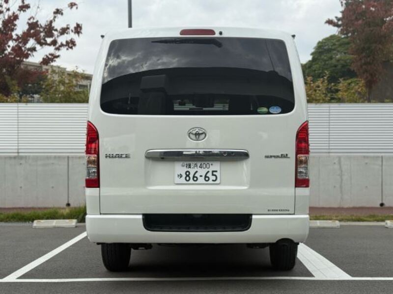 HIACE VAN