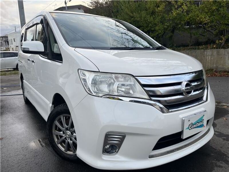 NISSAN SERENA