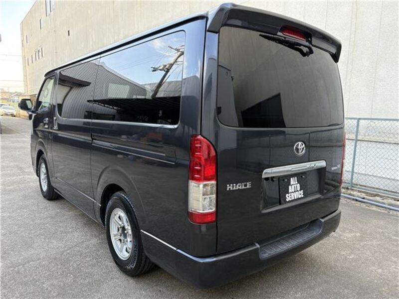 HIACE