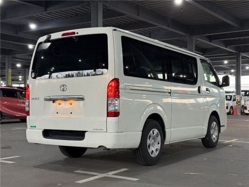 HIACE VAN