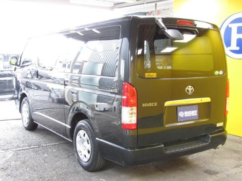 HIACE VAN