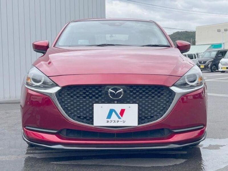 MAZDA2