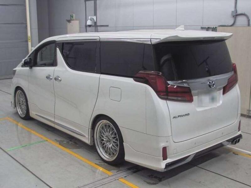 ALPHARD