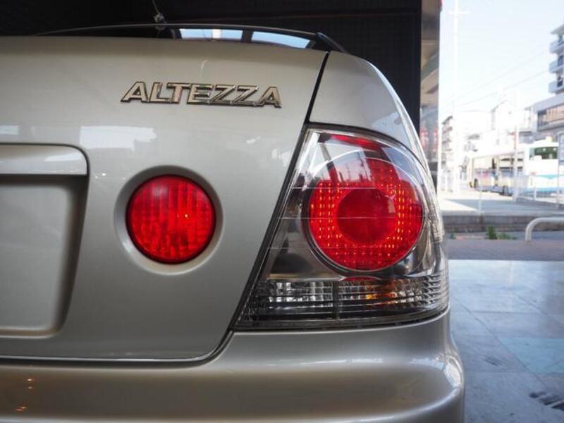 ALTEZZA