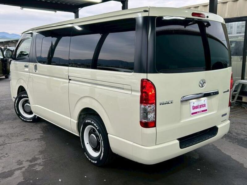 HIACE VAN