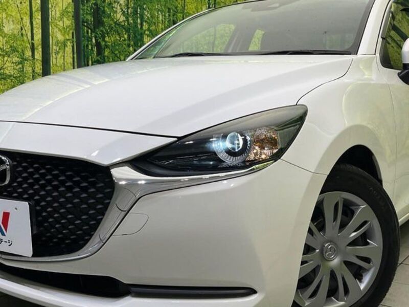 MAZDA2
