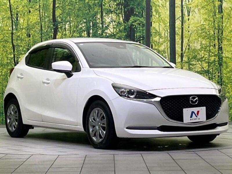 MAZDA2