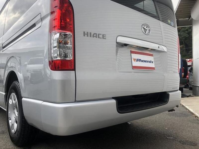 HIACE VAN