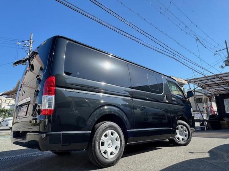 HIACE VAN