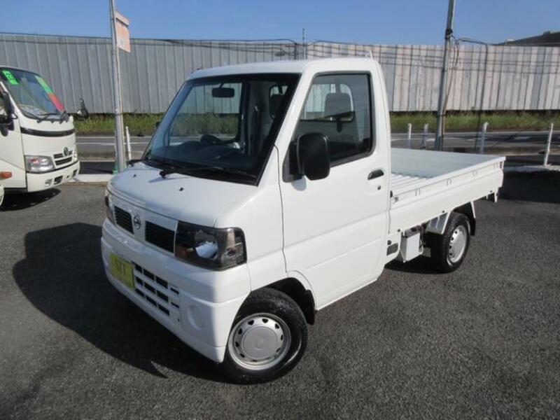 NISSAN CLIPPER TRUCK