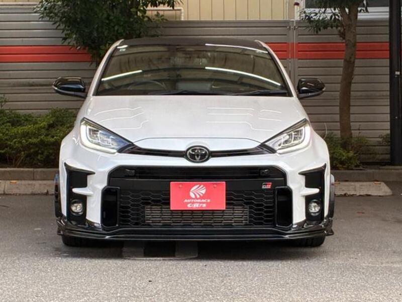 GR YARIS