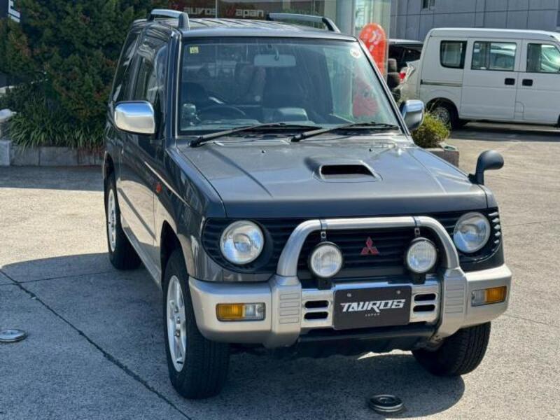 PAJERO MINI