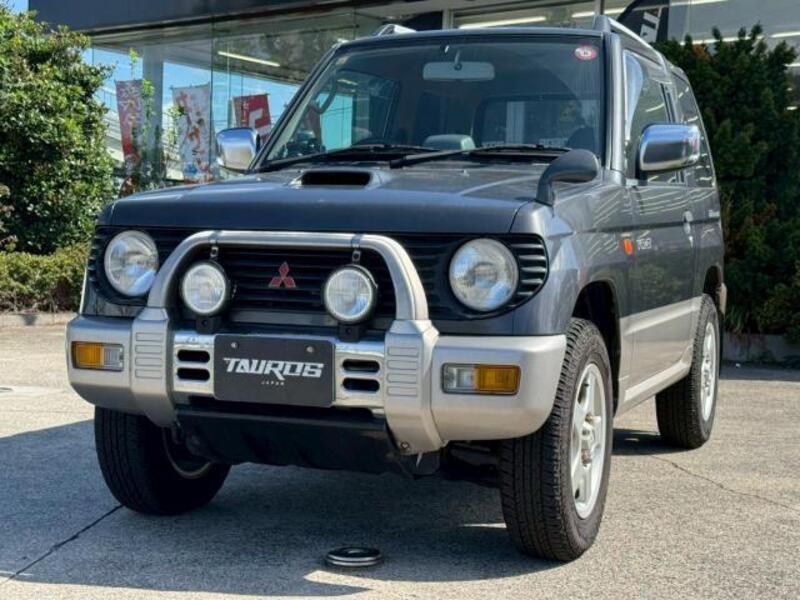 MITSUBISHI PAJERO MINI