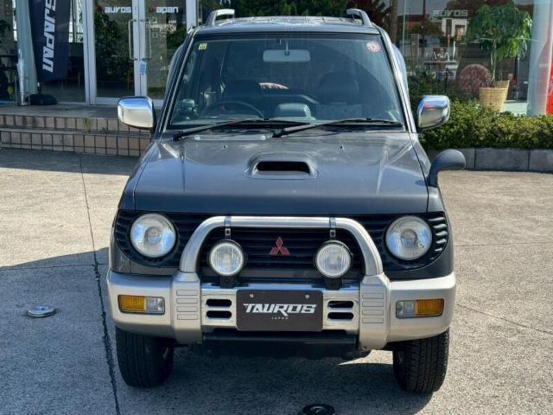 PAJERO MINI