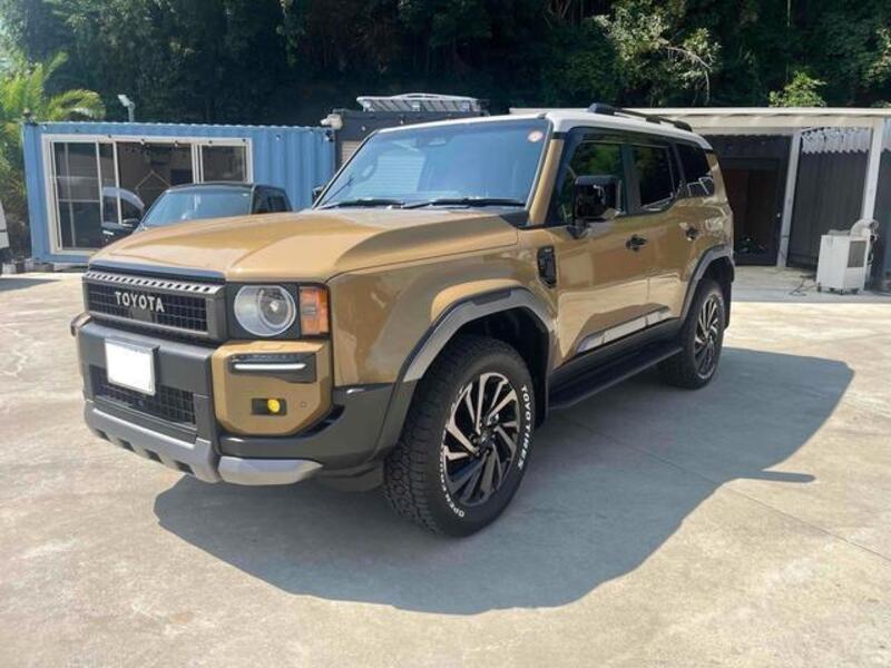 TOYOTA LAND CRUISER 250