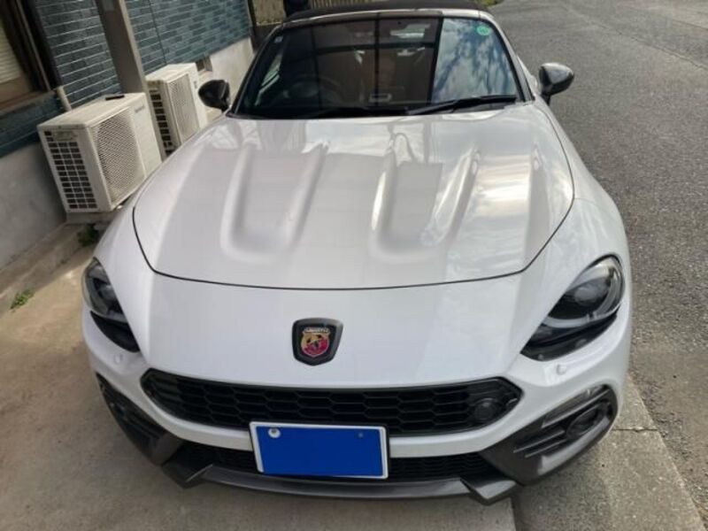 ABARTH 124 SPIDER
