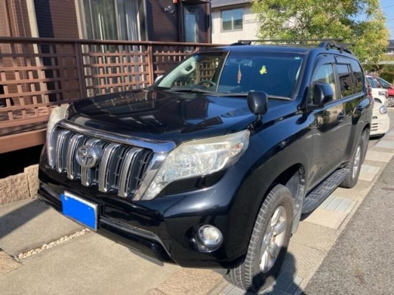 TOYOTA LAND CRUISER PRADO
