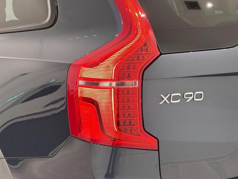 XC90