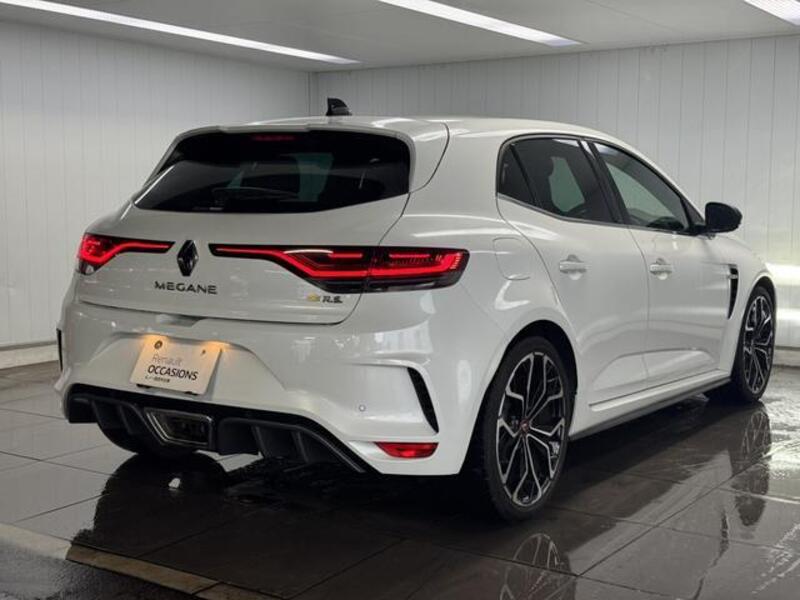 MEGANE