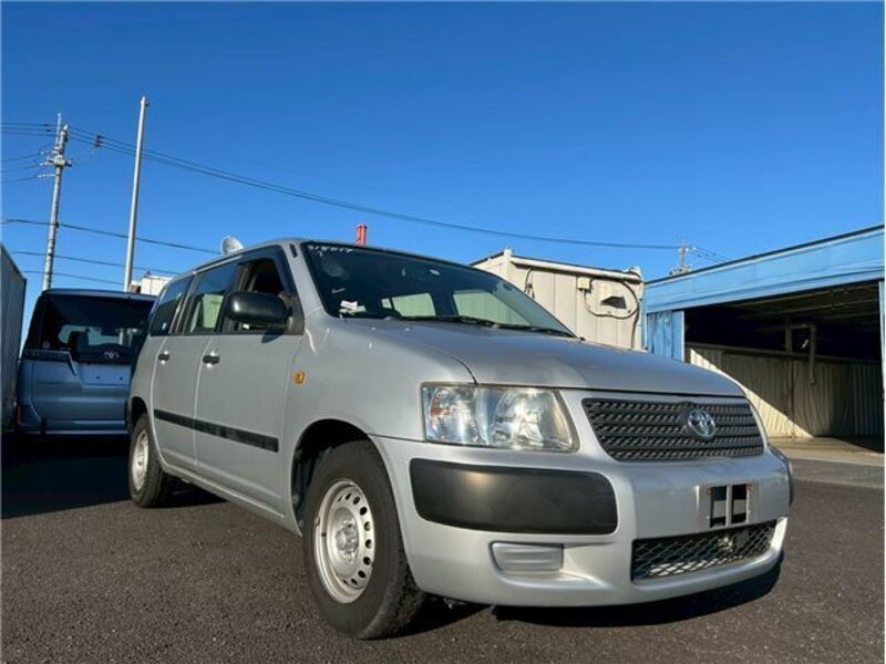 TOYOTA SUCCEED VAN