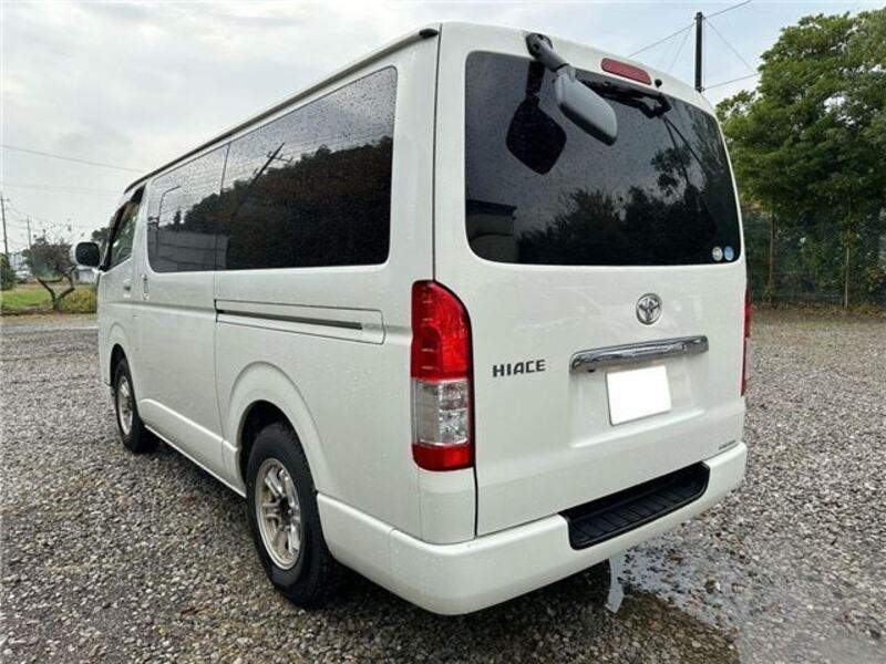 HIACE