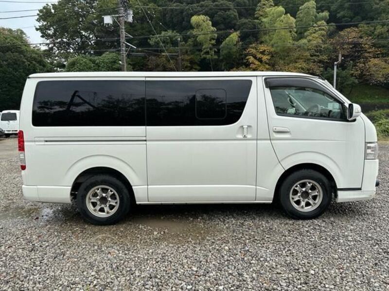 HIACE