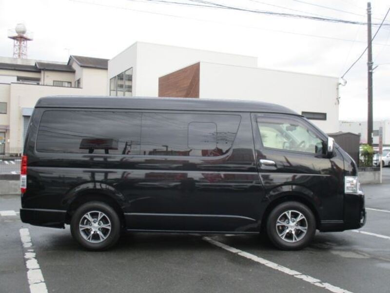 HIACE