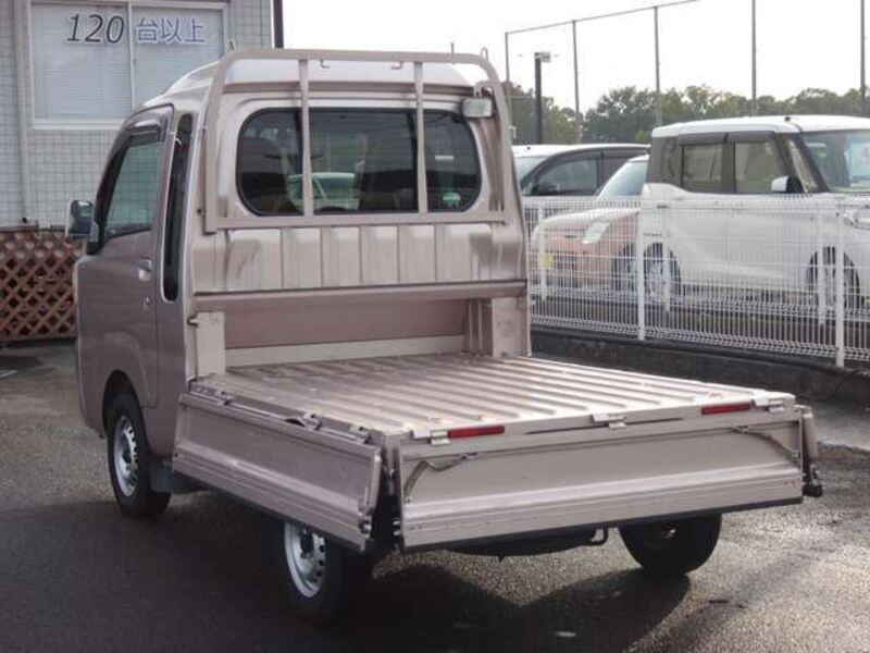HIJET TRUCK