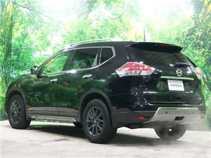 X-TRAIL