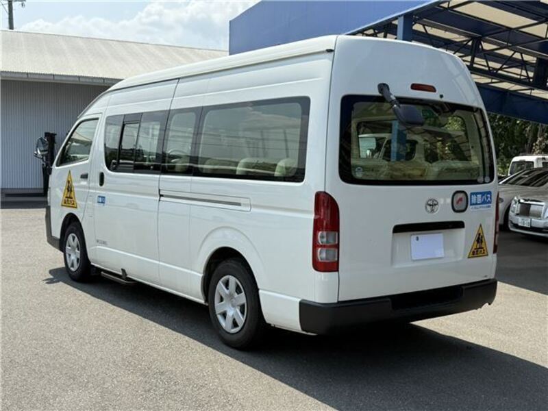 HIACE VAN