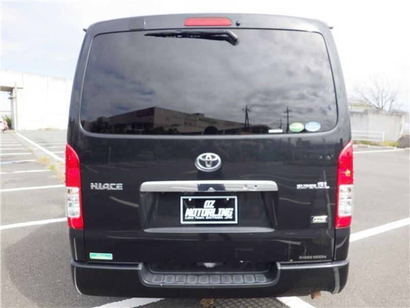 HIACE VAN