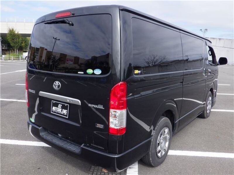 HIACE VAN