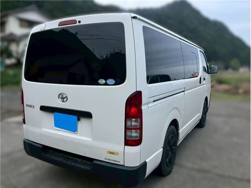 HIACE