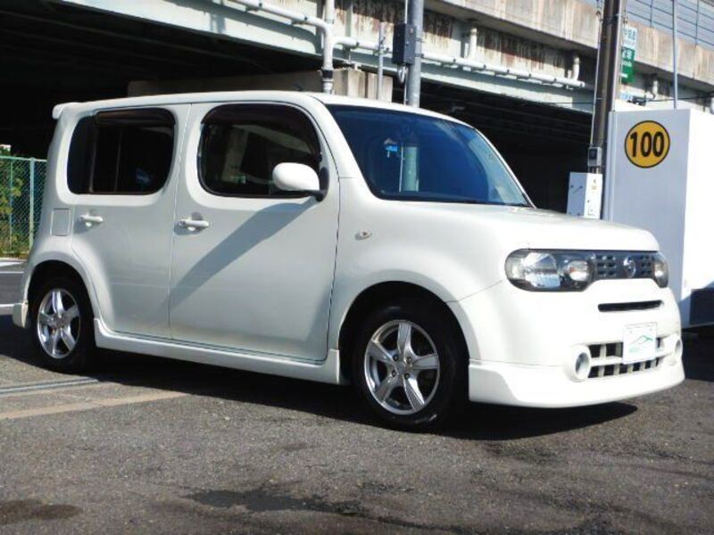 NISSAN CUBE