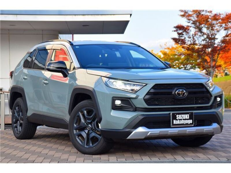 TOYOTA RAV4