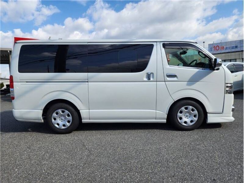HIACE