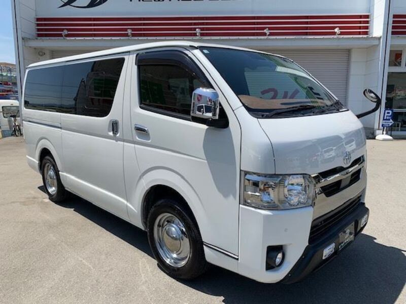 HIACE VAN